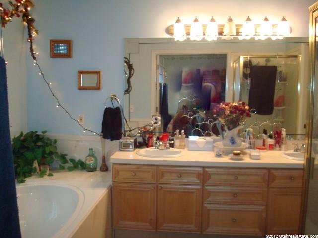 3581 Princeville Dr, Syracuse, UT 84075 — photo 6