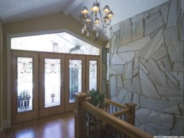 3 S Rollingwood Ln E, Sandy, UT 84092 — photo 2
