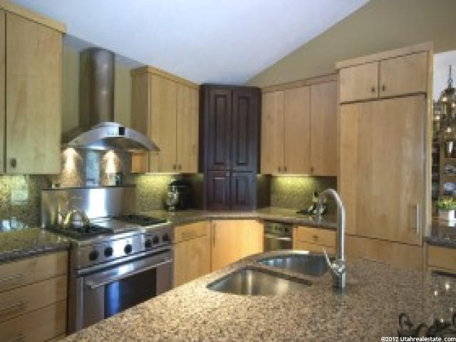 3 S Rollingwood Ln E, Sandy, UT 84092 — photo 3