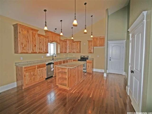 395 N 575 E, Hyde Park, UT 84318 — photo 6
