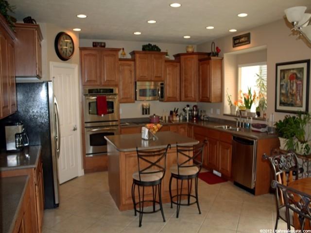 1984 S 850 W, Syracuse, UT 84075 — photo 2