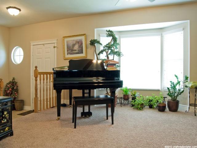 1088 N 2925 W, Layton, UT 84041 — photo 5