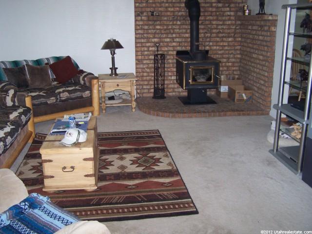 325 W 400 N, Vernal, UT 84078 — photo 3