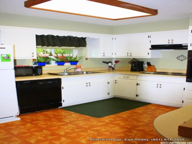 1004 Collins Blvd N, Ogden, UT 84404 — photo 2