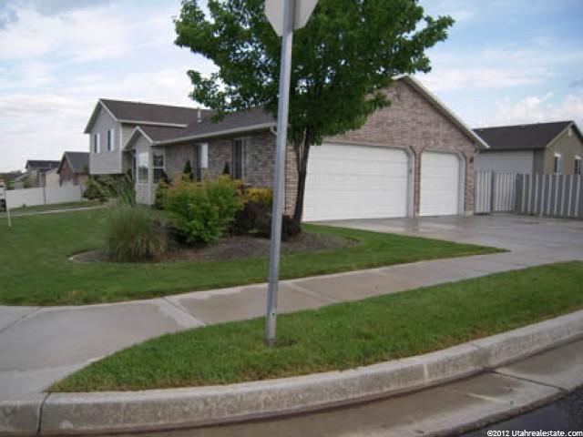 3004 W 4650 S, Roy, UT 84067 — photo 2