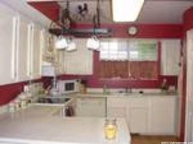 650 E Williamsburg Park Cir E, Sandy, UT 84070 — photo 3