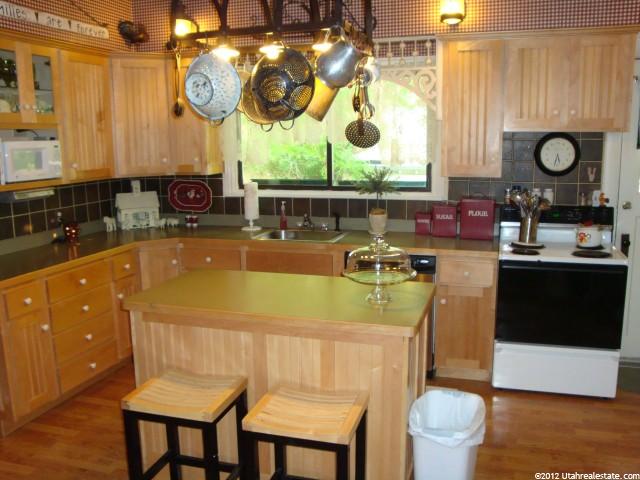 145 E Union St, Manti, UT 84642 — photo 6