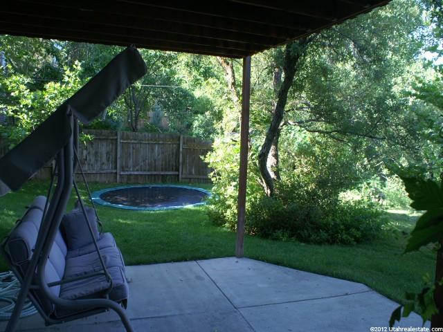 9660 S Altamont Dr E, Sandy, UT 84092 — photo 11