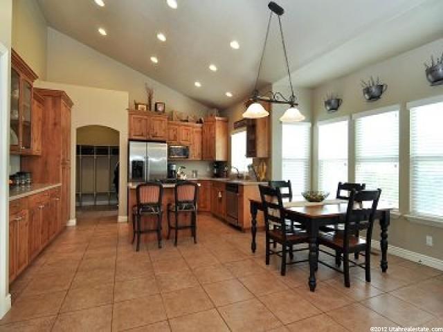 791 W 2400 S, Syracuse, UT 84075 — photo 4