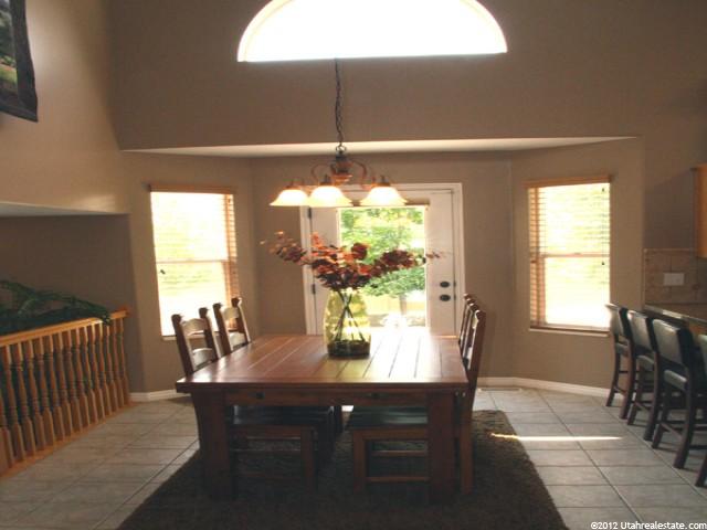 566 E 11125 S, Sandy, UT 84070 — photo 3