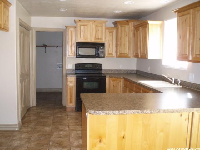 5519 S 6950 W, Hooper, UT 84315 — photo 2