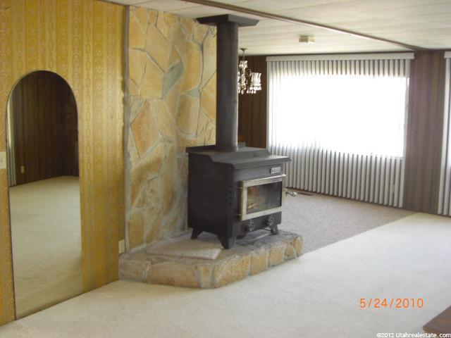 1111 N 2000 W #39, Farr West, UT 84404 — photo 4