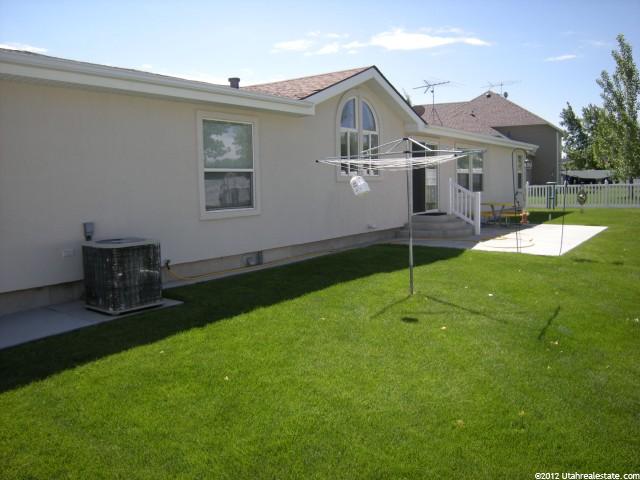 1544 S 1220 W, Vernal, UT 84078 — photo 2