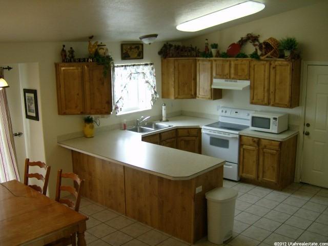 559 W 500 N, Tremonton, UT 84337 — photo 3