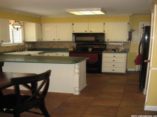636 E 250 N, Bountiful, UT 84010 — photo 2