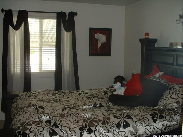 5335 S 4100 W, Roy, UT 84067 — photo 10
