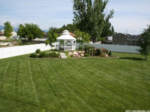 2073 W 2100 S, Syracuse, UT 84075 — photo 12