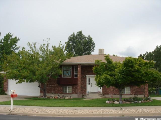 1080 S 1650 E, Clearfield, UT 84015 — photo 2