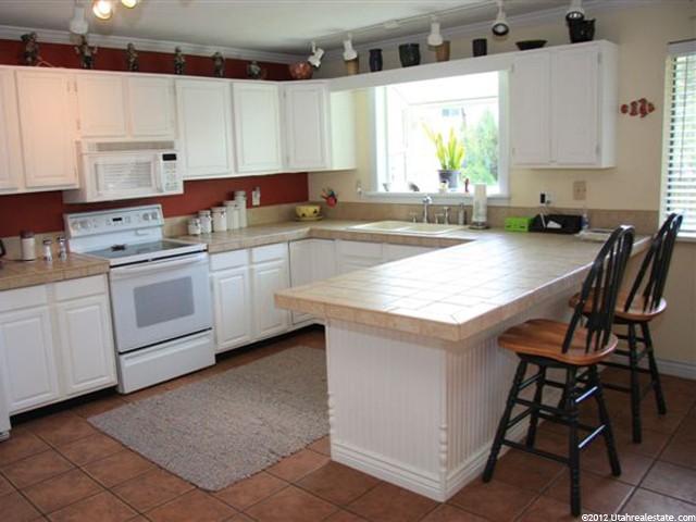 440 Pepperidge Dr, Midvale, UT 84047 — photo 3