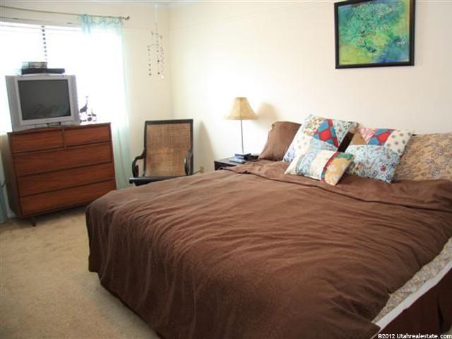 440 Pepperidge Dr, Midvale, UT 84047 — photo 7