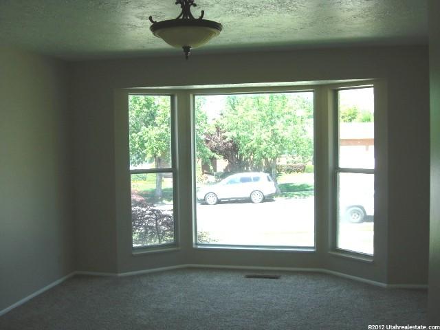 584 E 850 S, Centerville, UT 84014 — photo 4