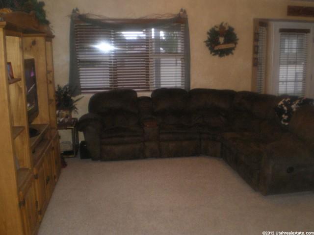 216 W 750 S, Layton, UT 84041 — photo 7