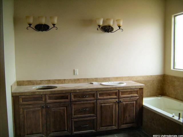 541 Whitney Dr, St. George, UT 84770 — photo 6