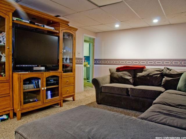 1369 S 325 E, Bountiful, UT 84010 — photo 4