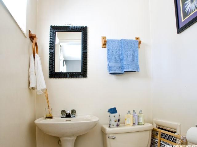 1369 S 325 E, Bountiful, UT 84010 — photo 7