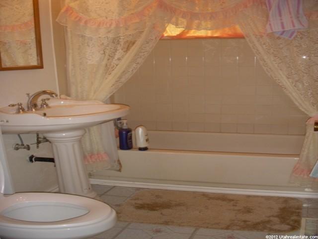 515 Ann St, Clearfield, UT 84015 — photo 6