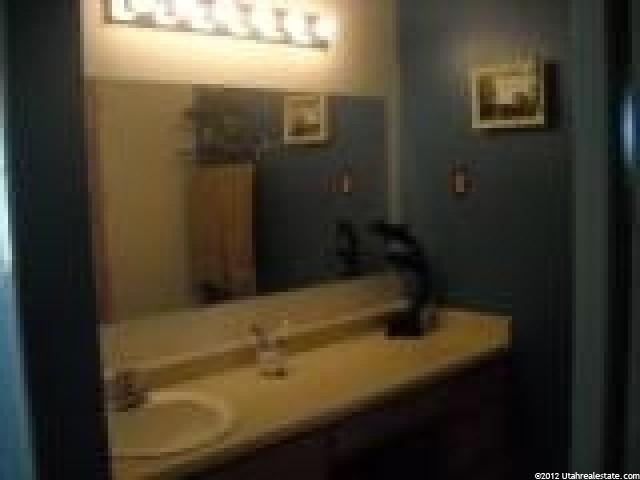 10733 S 960 E, Sandy, UT 84094 — photo 4