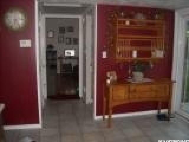 10733 S 960 E, Sandy, UT 84094 — photo 9