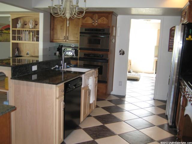 7628 S 2000 E, South Weber, UT 84405 — photo 3
