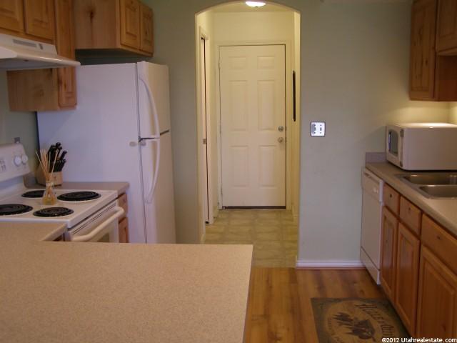 652 W 800 N #35, Clinton, UT 84015 — photo 5