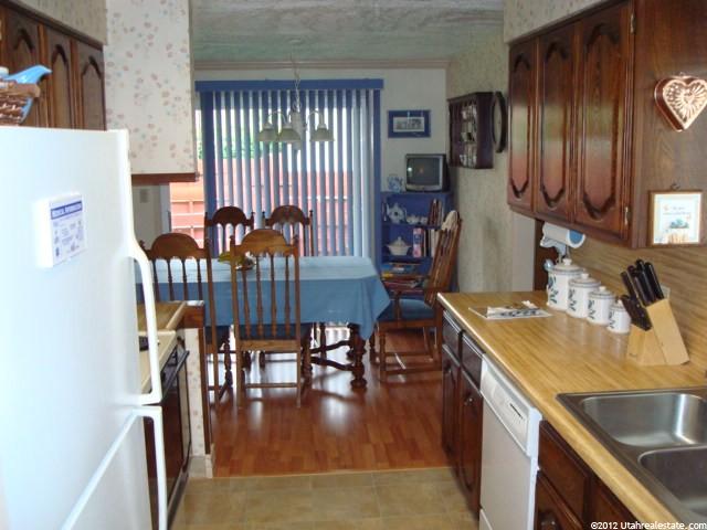 5070 S 2275 W, Roy, UT 84067 — photo 2