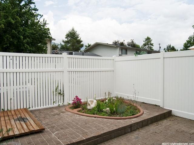 4857 S 1670 E, Holladay, UT 84117 — photo 3