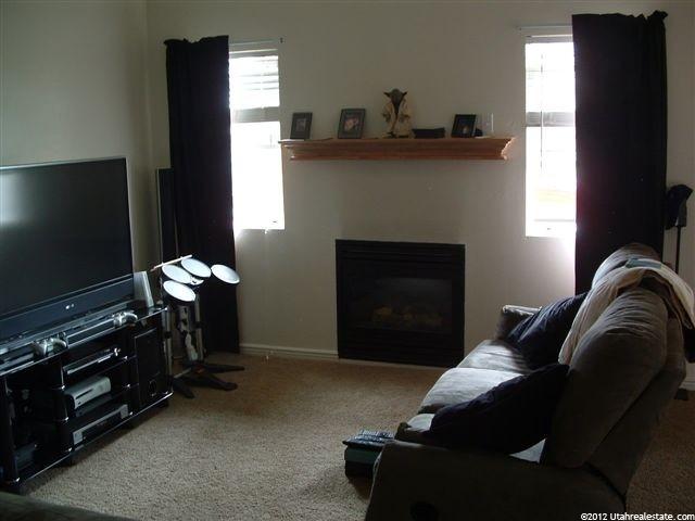 393 E 600 S, Vernal, UT 84078 — photo 6