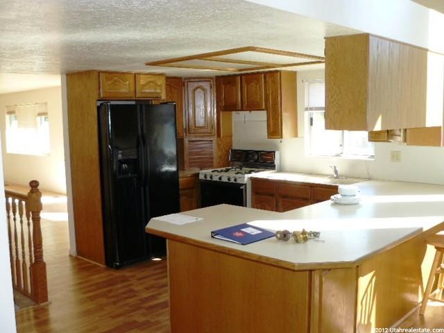 6545 S 1850 E, Uintah, UT 84405 — photo 4