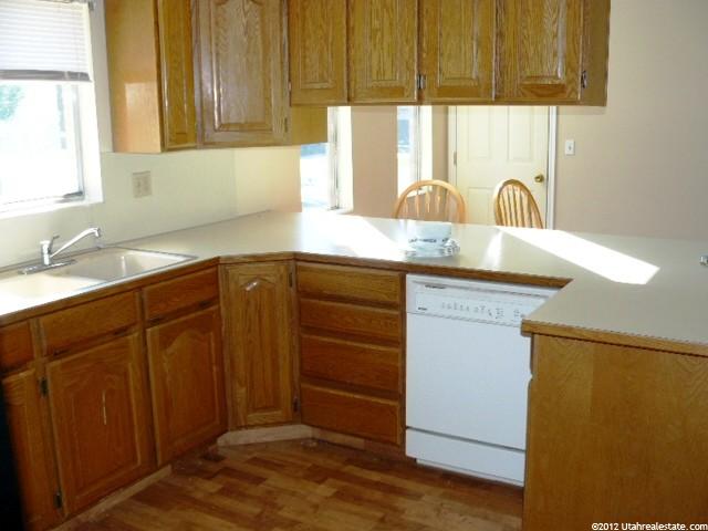 6545 S 1850 E, Uintah, UT 84405 — photo 9