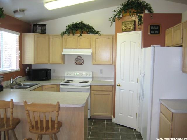 5967 S 2775 W, Roy, UT 84067 — photo 3
