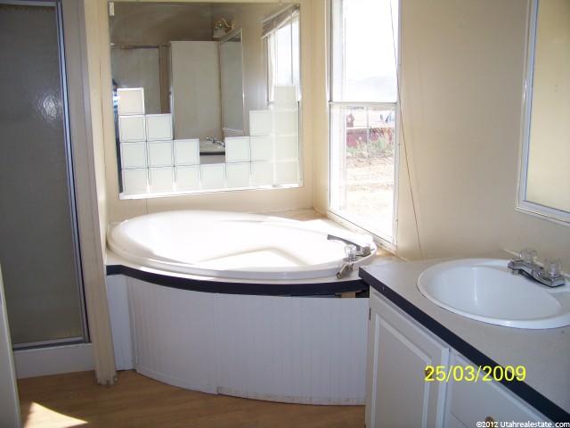1462 E 5975 S, Vernal, UT 84078 — photo 7