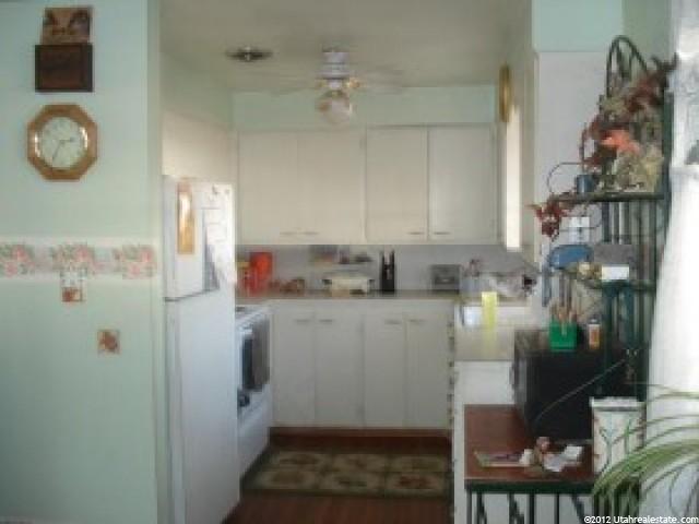 245 W 700 N, Clearfield, UT 84015 — photo 4
