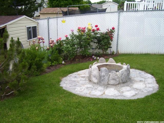 4156 Parker Dr, Riverdale, UT 84405 — photo 11