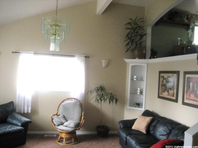 321 E 2440 N, North Logan, UT 84341 — photo 4