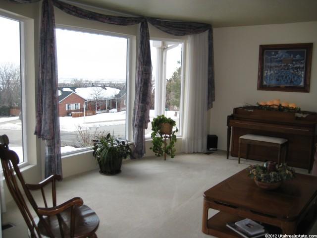 782 W 4050 N, Pleasant View, UT 84414 — photo 2