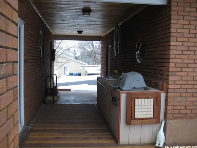 782 W 4050 N, Pleasant View, UT 84414 — photo 6