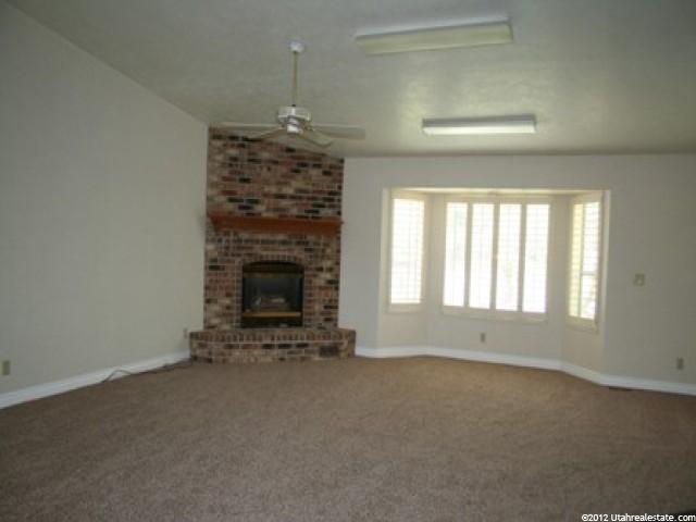 795 Oakmont Cir, Fruit Heights, UT 84037 — photo 2