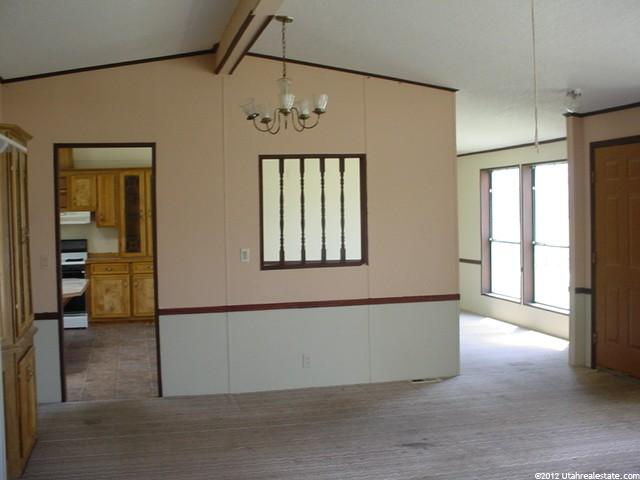 525 W 800 S, Tremonton, UT 84337 — photo 3