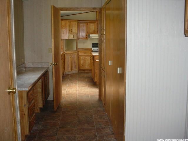 525 W 800 S, Tremonton, UT 84337 — photo 5
