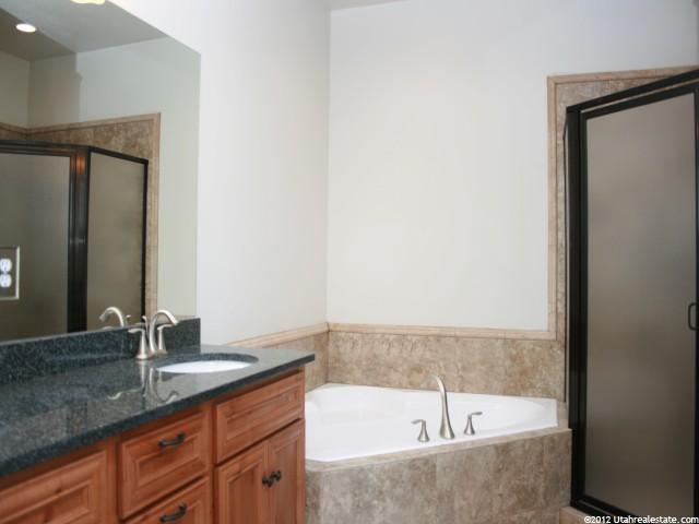 2989 W 1010 N, Clinton, UT 84015 — photo 7
